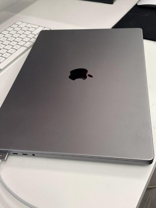 MacBook Pro 2023 16 Inch M2 Pro 16gb Ram 1tb SSD 12 Core MacBook Pro 2023 16 Inch M2 Pro 16gb Ram 1tb SSD 12 Core