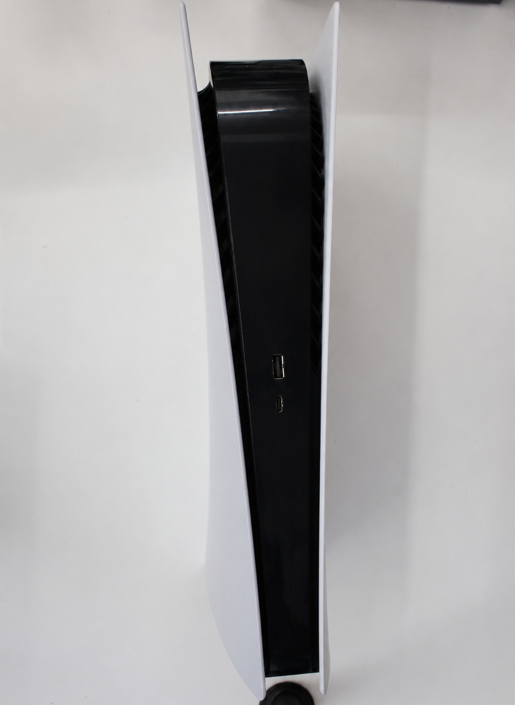 Playstation PS5 Digital 825 GB - Image 2