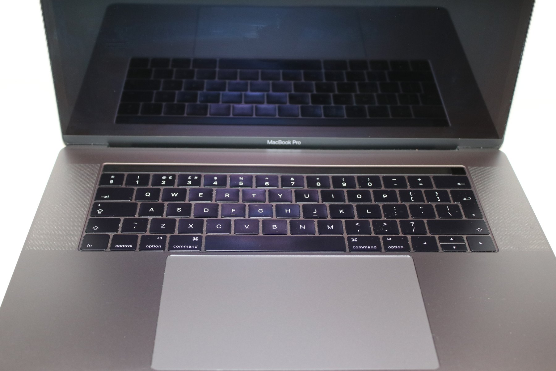 Apple Macbook Pro 15 Inch 2016 Inter Core i7 Quad Core 16GB 500 GB — TL-LAP-00089 - Image 3