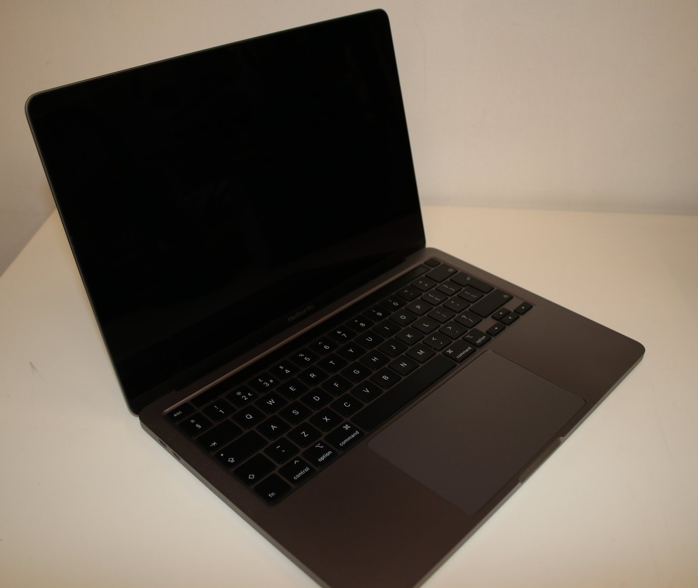 Apple Macbook Pro 13 Inch Touch Bar 2020 Intel i5 Quad Core 16GB 512 GB — TL-LAP-00090