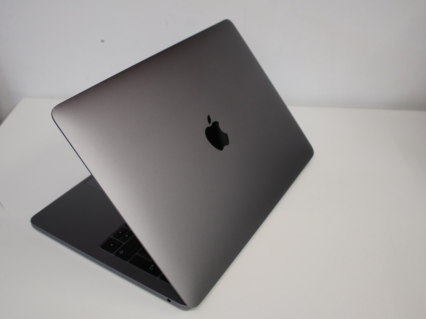 Apple Macbook Pro 13 2017 Intel Core i5 8 GB 128 GB — TL-LAP-00092