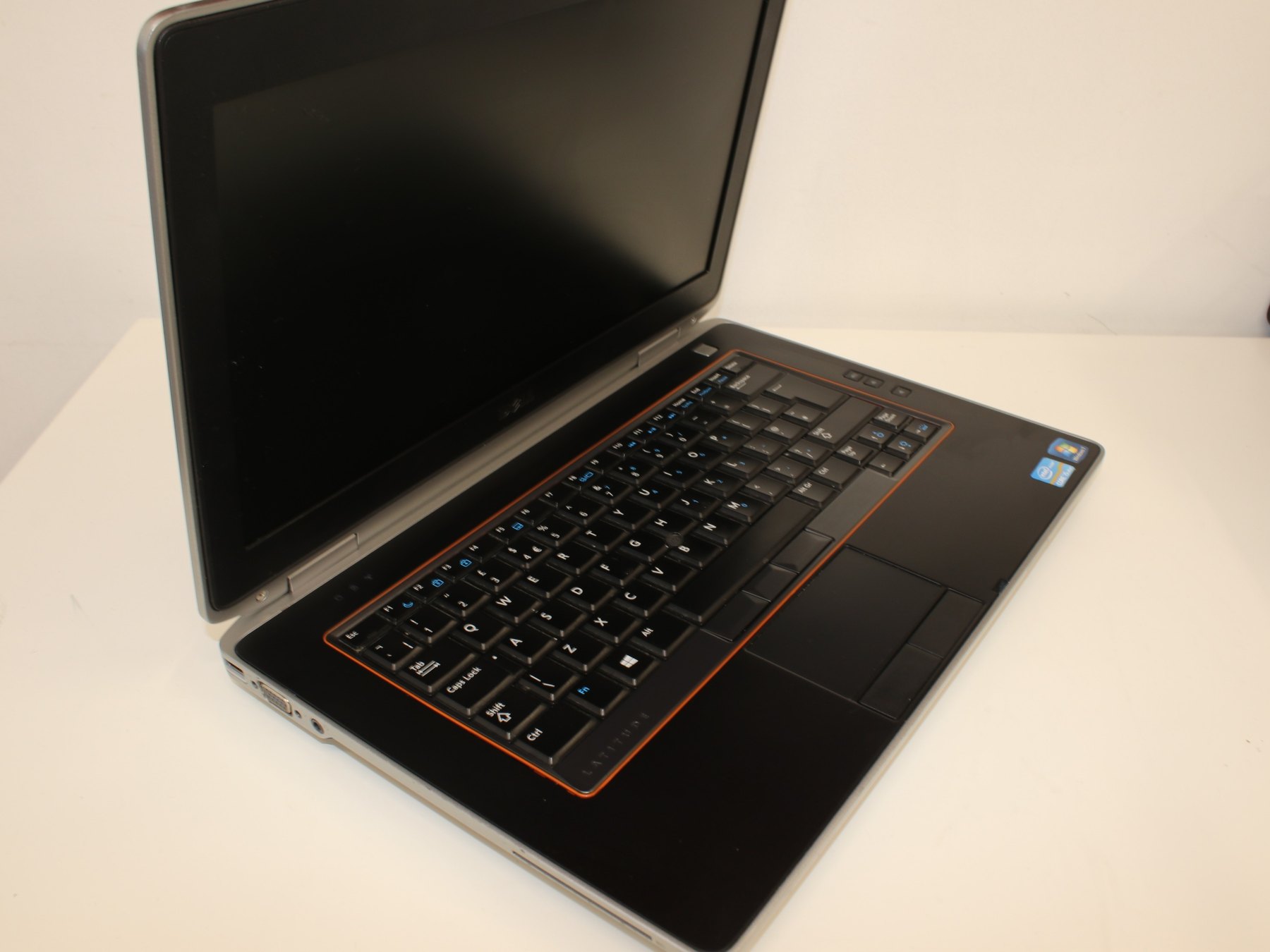 Dell Latitude E6420 Intel Core i5 2nd Gen 8 GB 128 GB — TL-LAP-00107 - Image 2