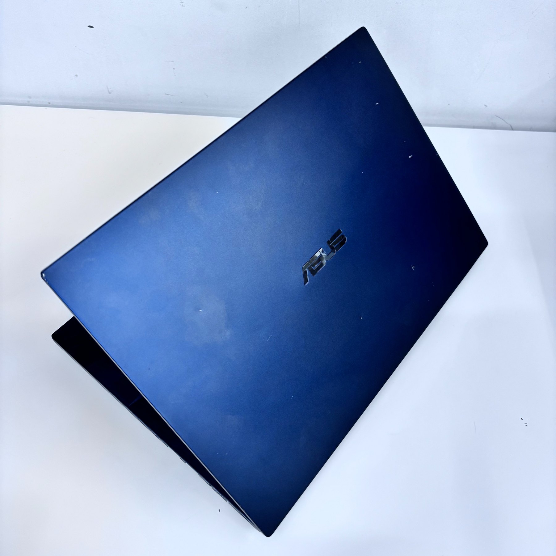 Asus ExpertBook Inter Core i7 10th Gen 16GB 256 Gb — TL-LAP-00123