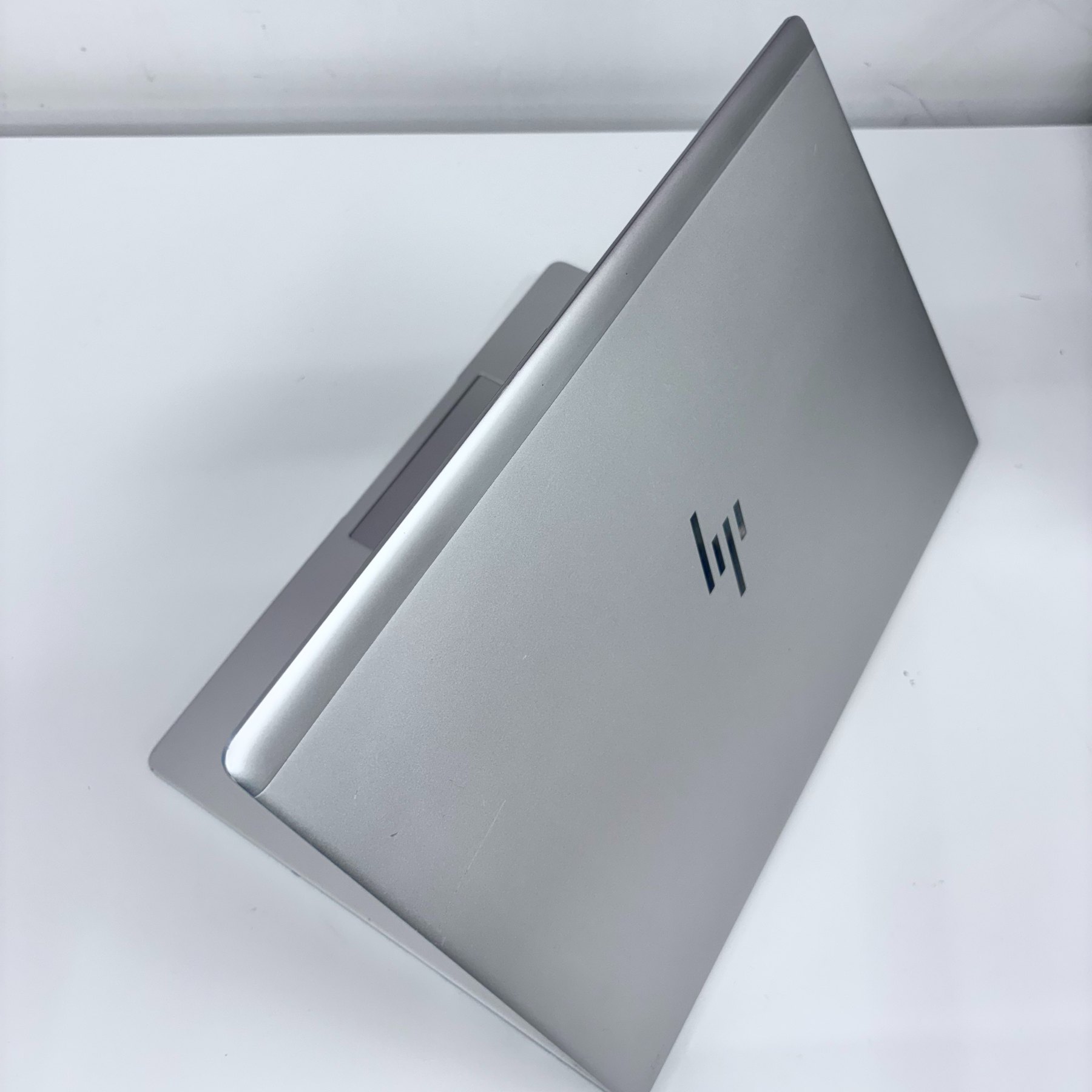 HP Elitebook 840 G5 HC Intel i5 8th Gen 8GB 256GB — TL-LAP-00044 - Image 2